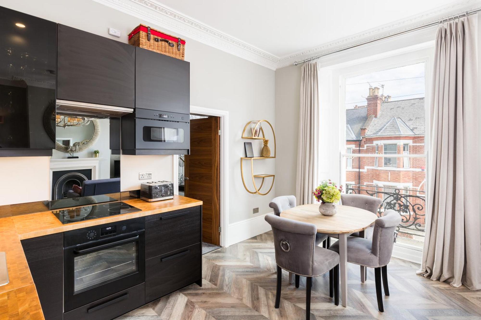 L-Spa Boutique Apartments Лимингтон Номер фото